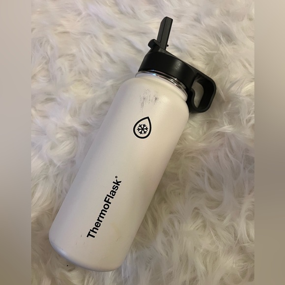 ThermoFlask Water Bottle - Picture 1 of 7
